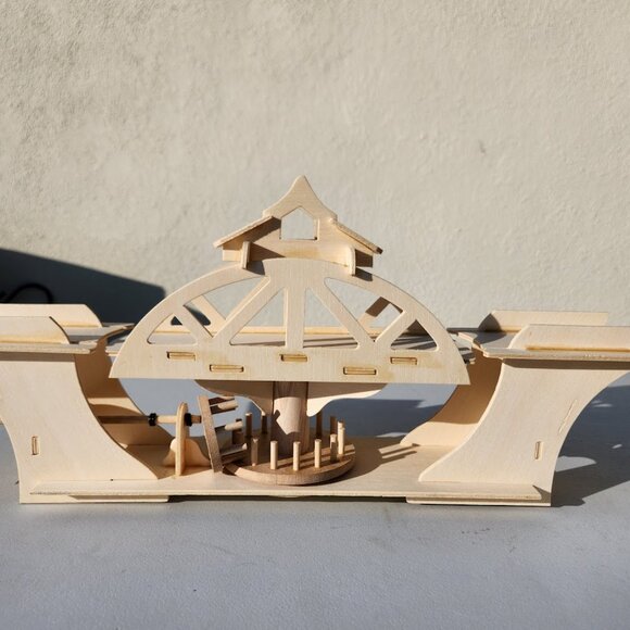 Hand-Built Swing Bridge Model Hand Crank Gears Wooden Wood based on Newcastle-up - Picture 5 of 13